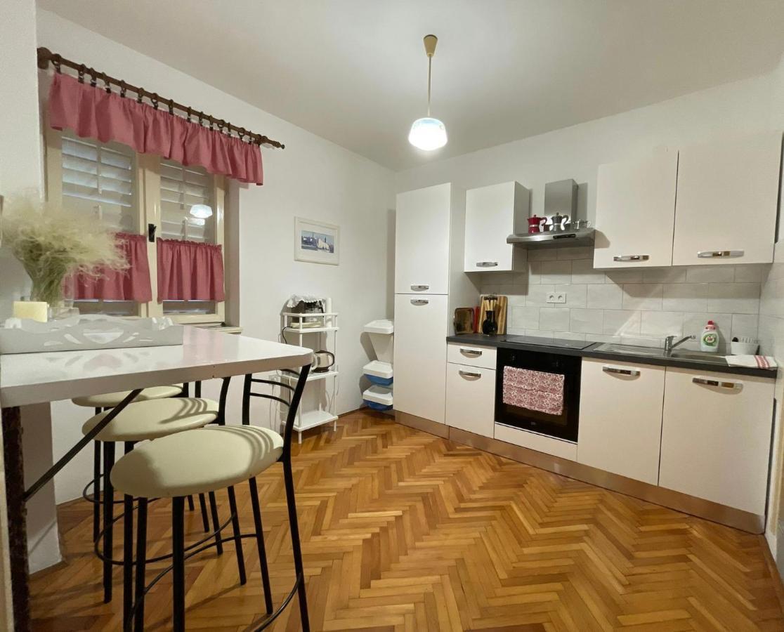 Apartmani Zorica Rab Town Luaran gambar