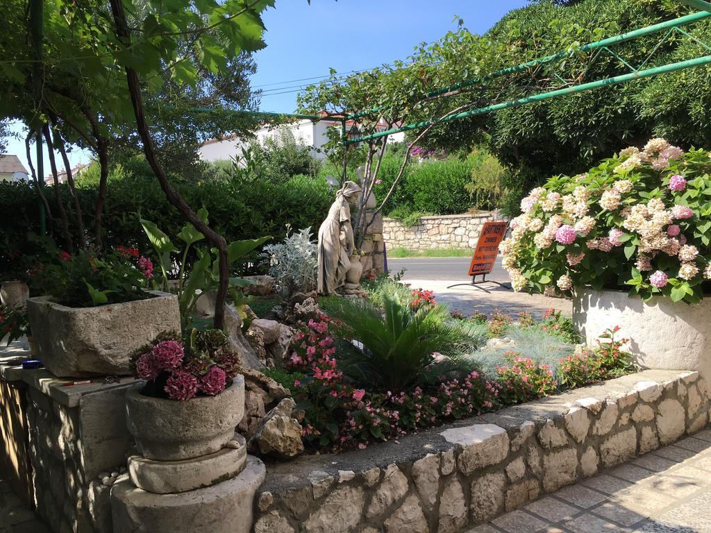 Apartmani Zorica Rab Town Luaran gambar